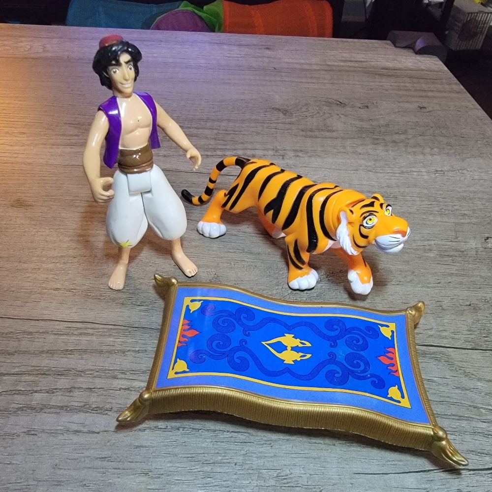 Aladdin & Raja Vintage 1992 set